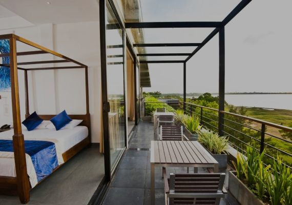 Lake View Deluxe Single